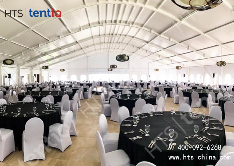 這座篷房空間容納近3000人，抗風達12級可輕松承接各種活動