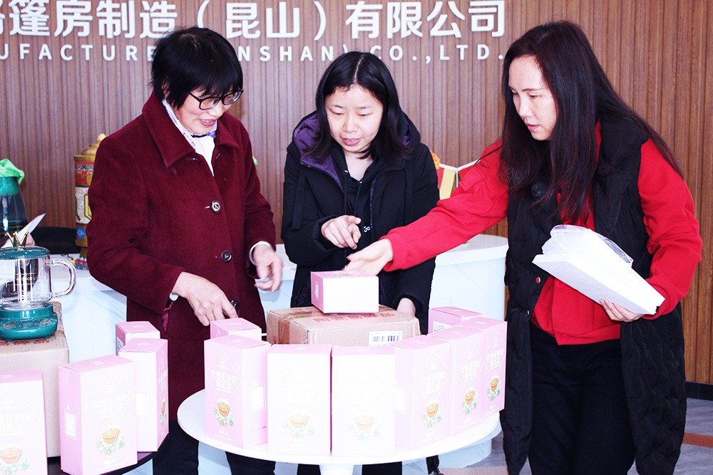 華燁篷房愿你女神節(jié)：無懼時光，永遠美麗！