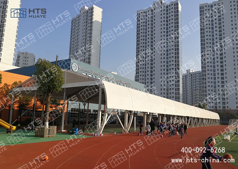 篷房式籃球館協(xié)助學(xué)校改造籃球場(chǎng)工程