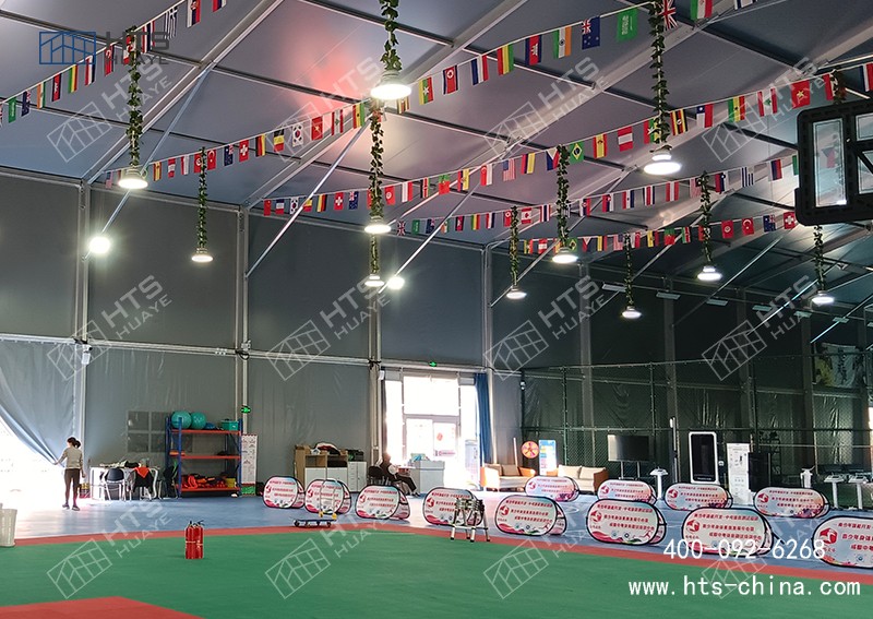 羽毛球館篷房：從未想到場館會有這么一天，那么火爆