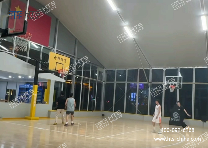 河南開封新增一座籃球館篷房，打造運(yùn)動(dòng)新地標(biāo)