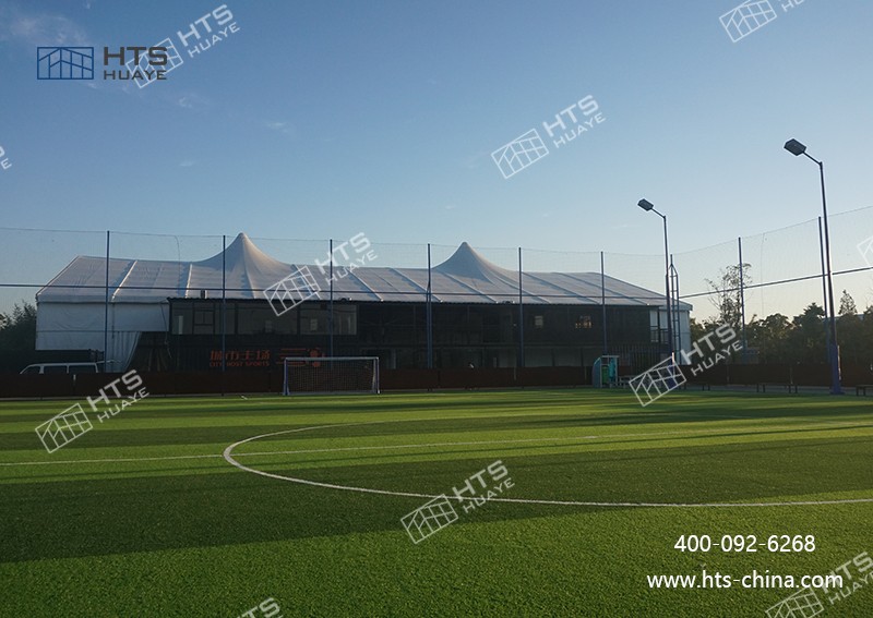 足球場(chǎng)蓬房為足球愛(ài)好者快速解決“想踢球卻找不到場(chǎng)地” 的困境
