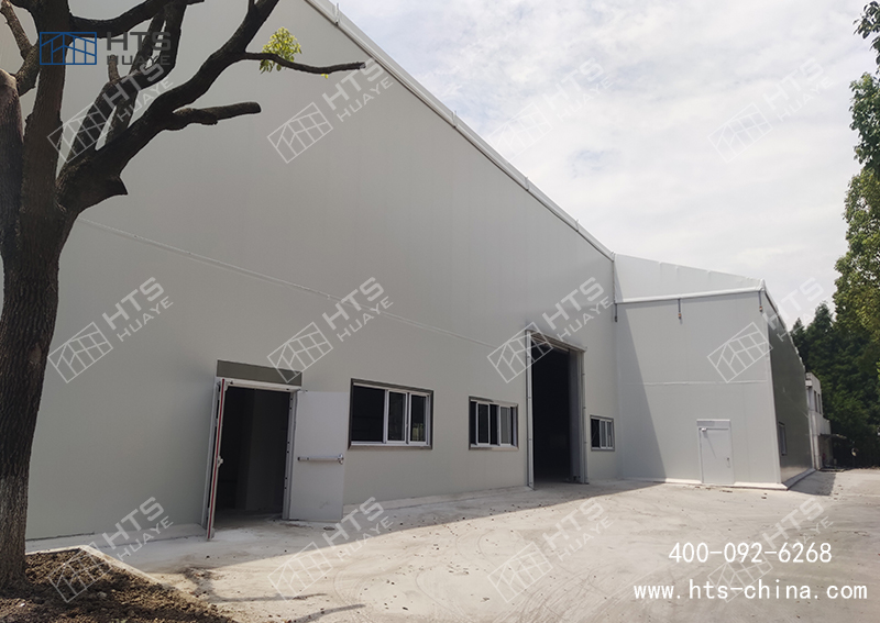 裝配式倉庫篷房為企業提供了時間與空間雙重維度的靈活解決方案